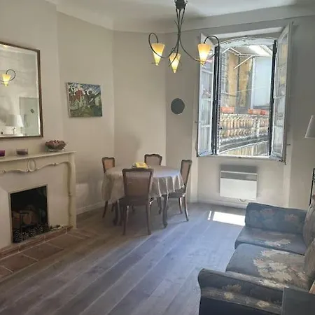 Republic - Right In The Center Of The Old Town 公寓 昂蒂布